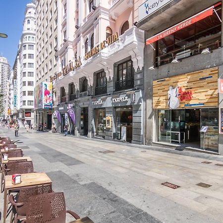 Hostal Santillan Madrid Eksteriør billede