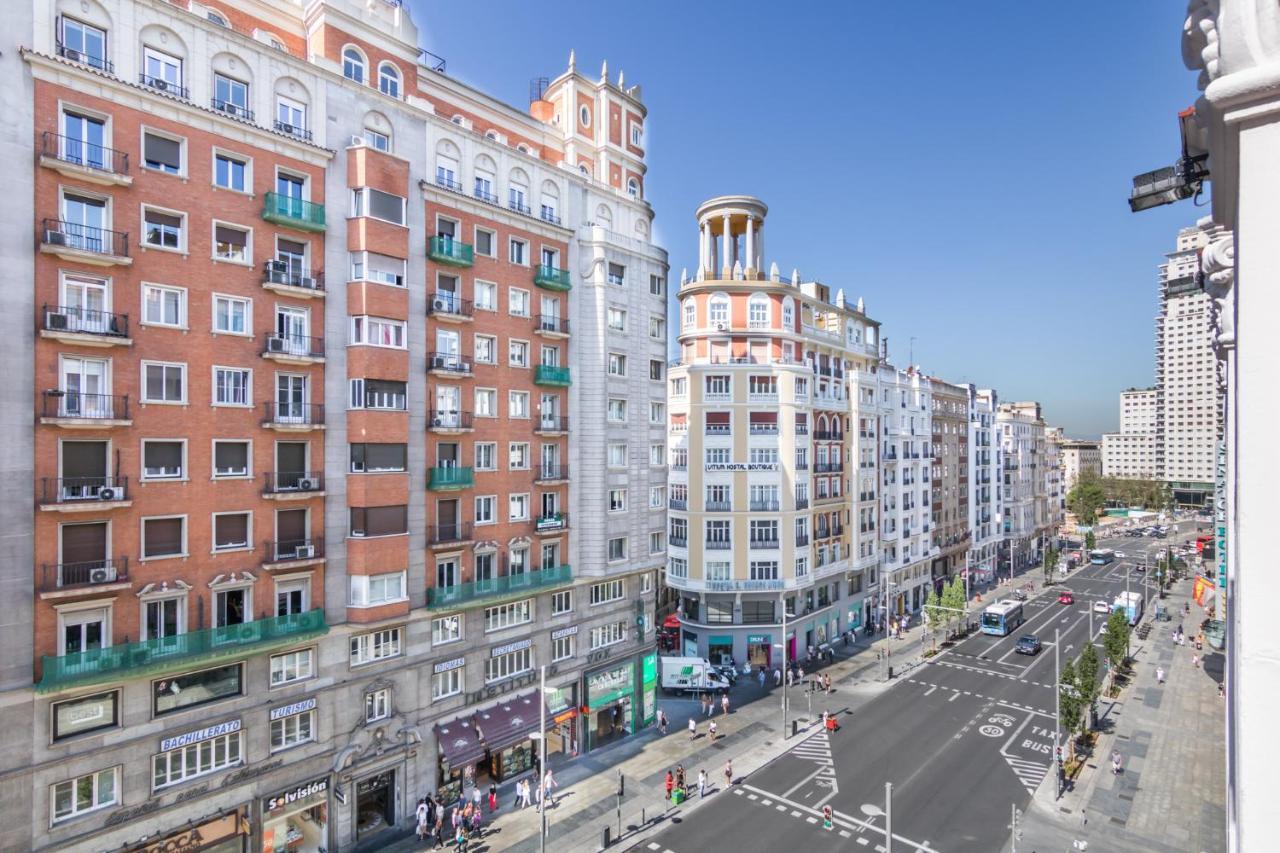 Hostal Santillan Madrid Eksteriør billede